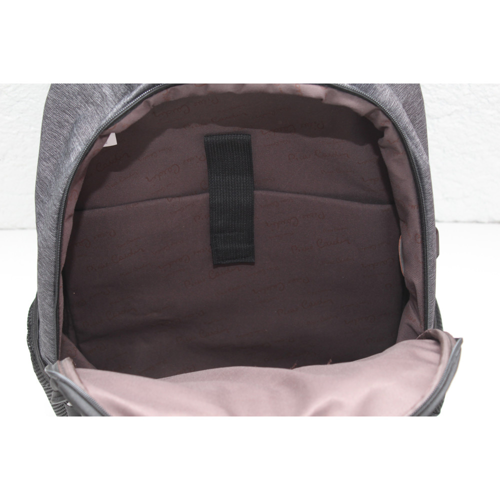 Zaino Pierre Cardin imbottito impermeabile con tasca Pc USB