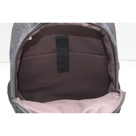 Zaino grande Pierre Cardin da uomo imbottito con tasca Pc e uscita USB M1 Zaini Zaino grande Pierre Cardin da uomo imbottito con tasca Pc e uscita USB M1 Zaini