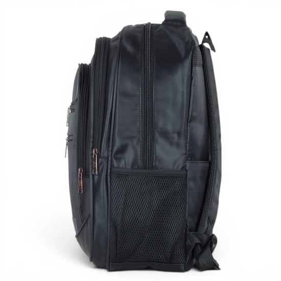 Zaino Baci&Abbracci 30L Bagaglio a Mano da Cabina 48x34x24 cm, Tasca PC Imbottita, Nero