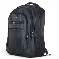 Zaino Baci&Abbracci 30L Bagaglio a Mano da Cabina 48x34x24 cm, Tasca PC Imbottita, Nero